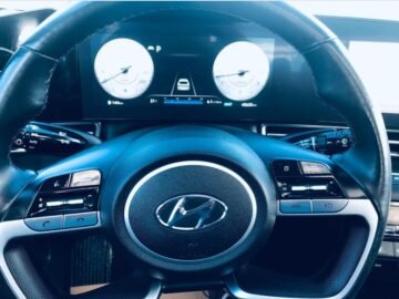 2023﻿ ﻿Hyundai﻿ ﻿Elantra﻿ ﻿SEL﻿ – EXTRA CLEAN SPECIAL UNIT